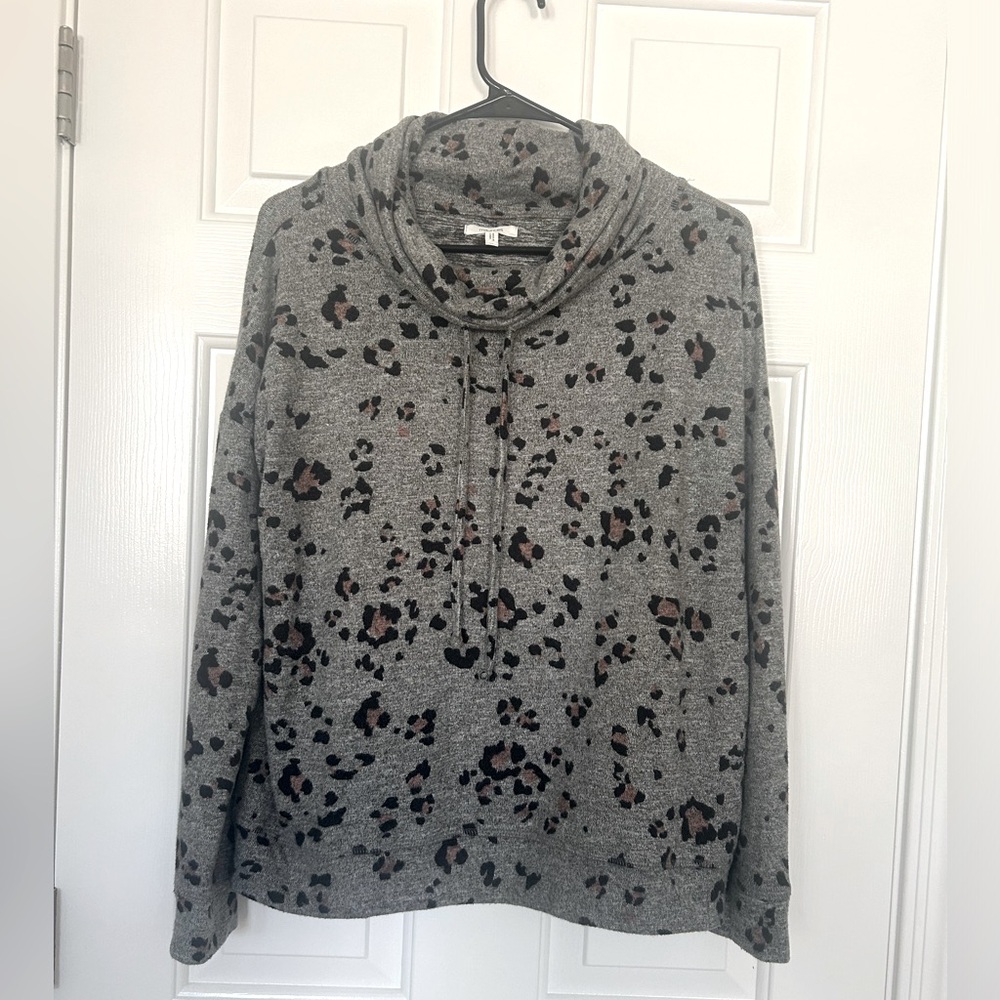 Maurices Chetah Print Sweater, Size M